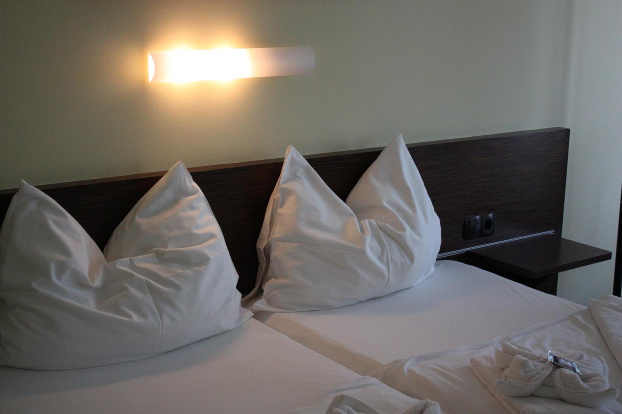Parkhotel Eisenstadt Bagian luar foto