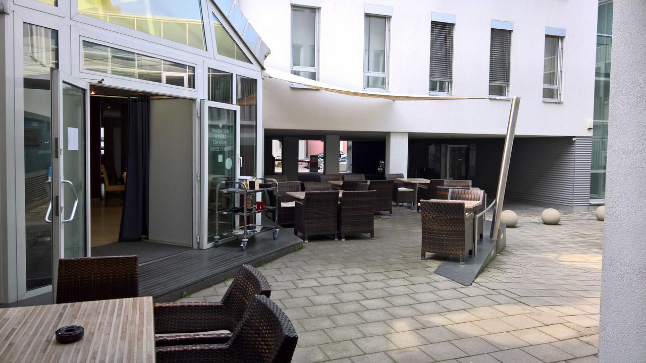 Parkhotel Eisenstadt Bagian luar foto
